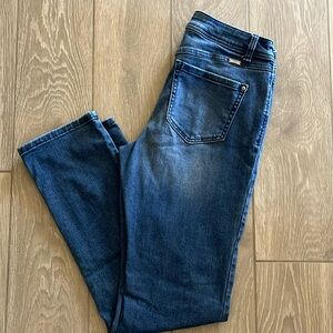INC Classic Dark Wash Mid-rise Skinny Leg Jeans Sz 6
